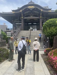 神社巡り、健康イベント、会社見学など多彩な催しを開催